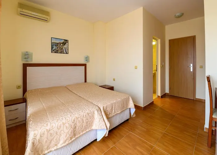 Апарт-отель Apartcomplex Panorama Dreams *