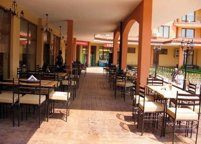 Apartcomplex Panorama Dreams 아파트호텔 *