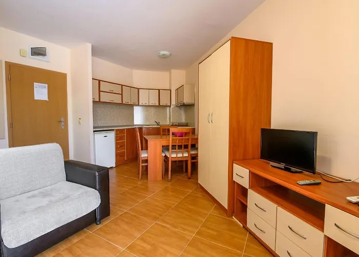 Apartcomplex Panorama Dreams 아파트호텔