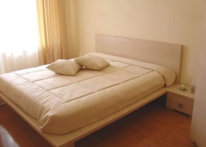 Apartcomplex Panorama Dreams 아파트호텔 *