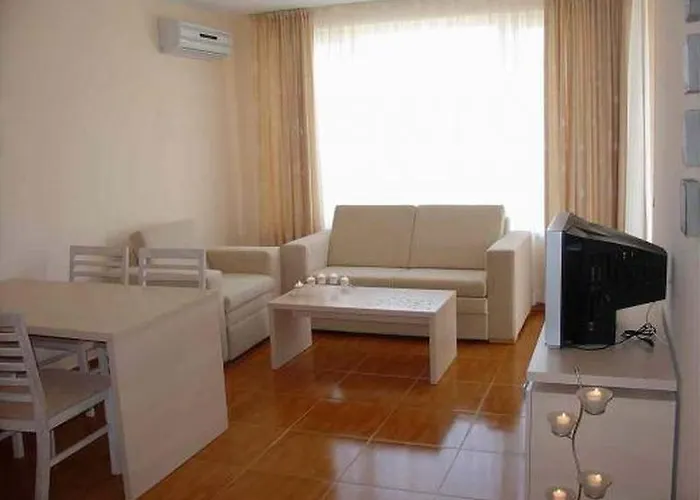 Apartcomplex Panorama Dreams 아파트호텔